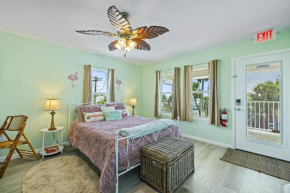Flamingo Room a Cozy Studio Retreat